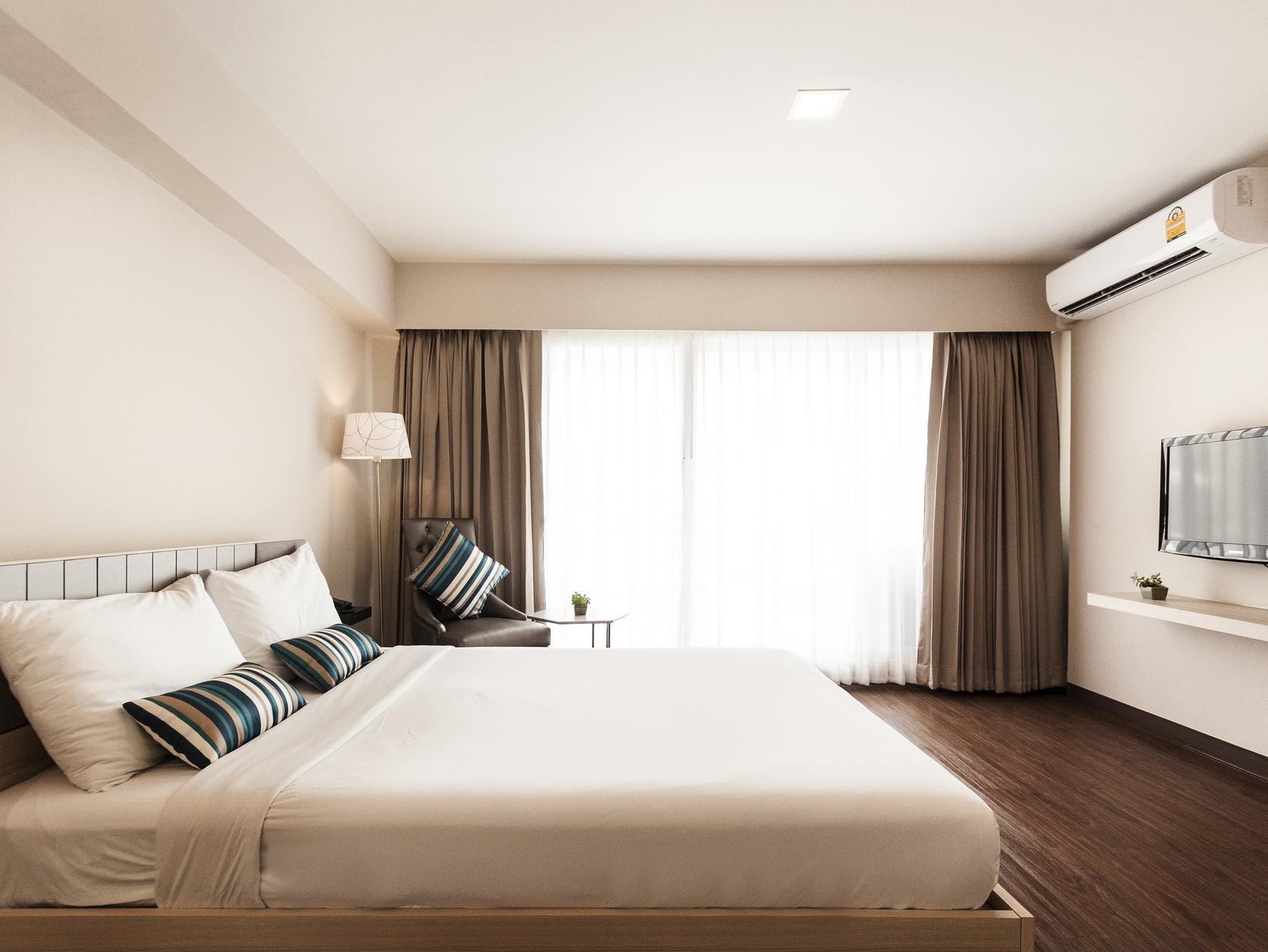 Samran Place Hotel Bangkok Exterior photo
